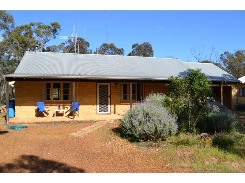 21 Hassell Avenue, Kendenup WA 6323