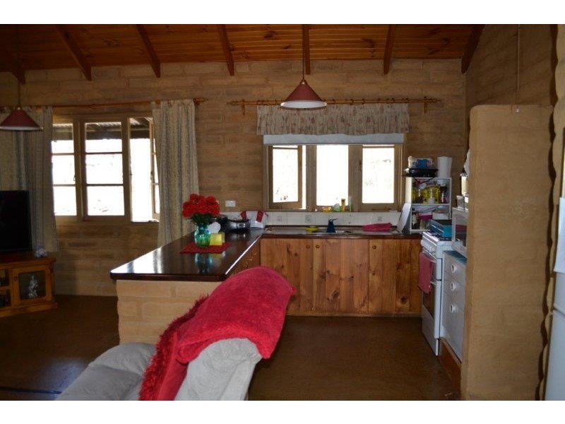 21 Hassell Avenue, Kendenup WA 6323