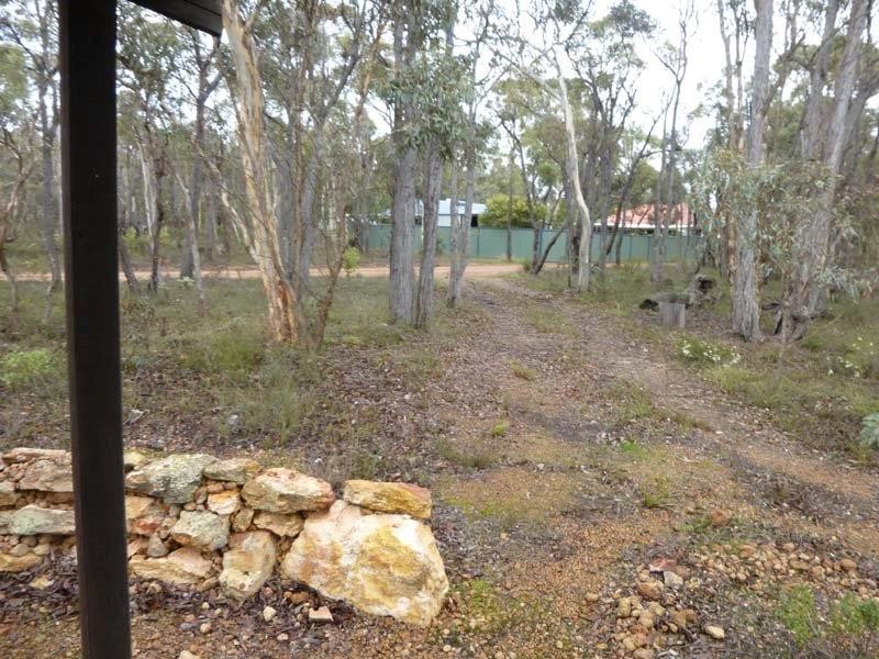 21 Hassell Avenue, Kendenup WA 6323