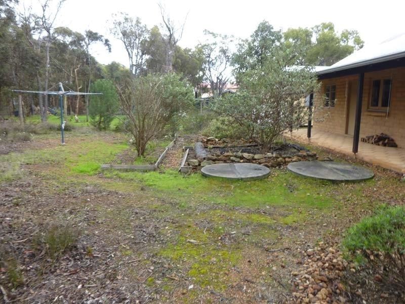 21 Hassell Avenue, Kendenup WA 6323