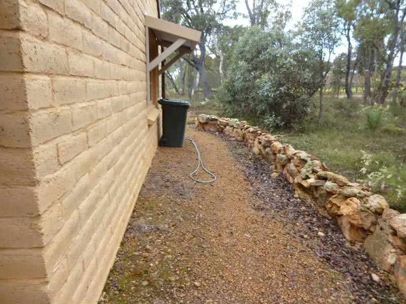 21 Hassell Avenue, Kendenup WA 6323