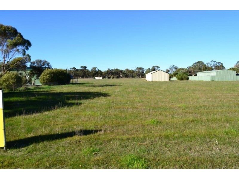 Lot 220, 116 Second Avenue, Kendenup WA 6323