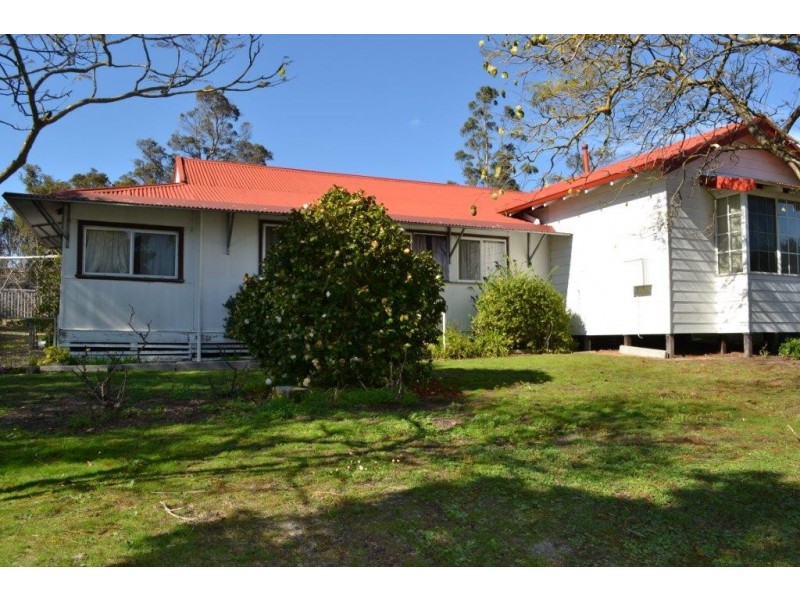 24 Hassell Street, Mount Barker WA 6324