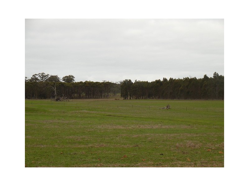 Lot 2809 Eulup-Manurup Road, Mount Barker WA 6324