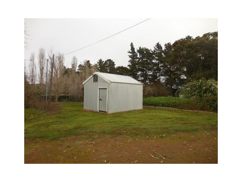 Hay Loc 2135 Cook Road, Frankland WA 6396