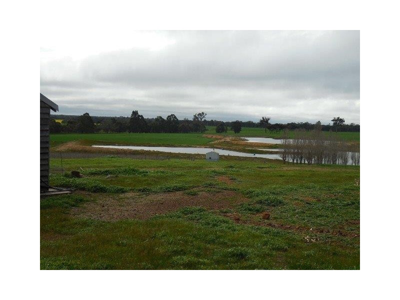 Hay Loc 2135 Cook Road, Frankland WA 6396