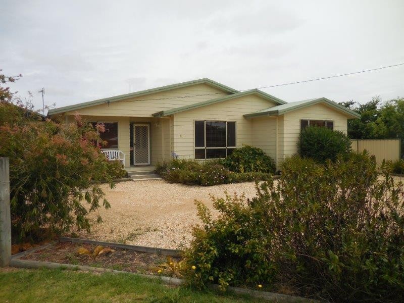 41 Fourth Avenue, Kendenup WA 6323