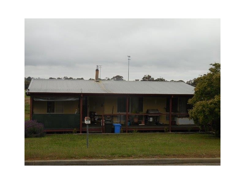 9 Muir Street, Mount Barker WA 6324
