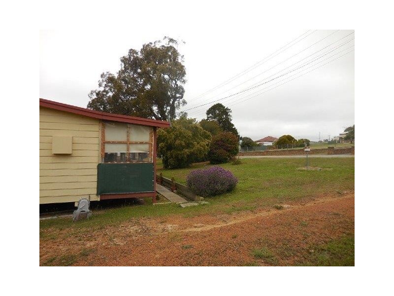 9 Muir Street, Mount Barker WA 6324