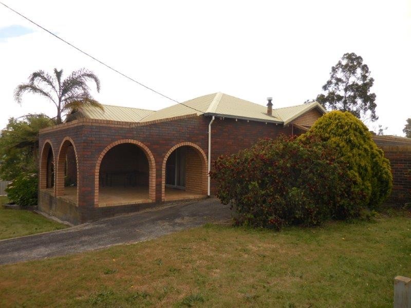 11 Oatlands Road, Mount Barker WA 6324