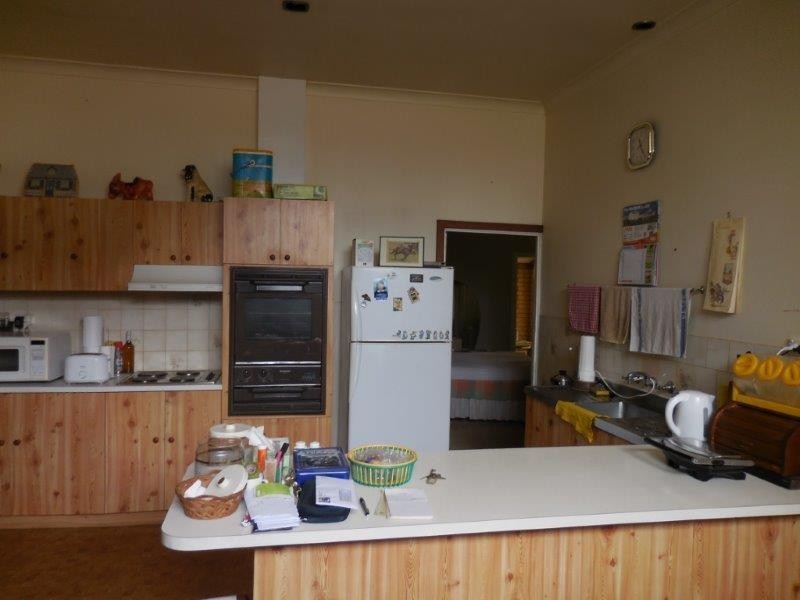 11 Oatlands Road, Mount Barker WA 6324