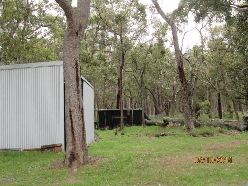 51 Sixpenny Road, Porongurup WA 6324