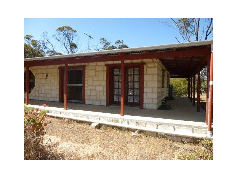 94 Wandoo Road, Kendenup WA 6323