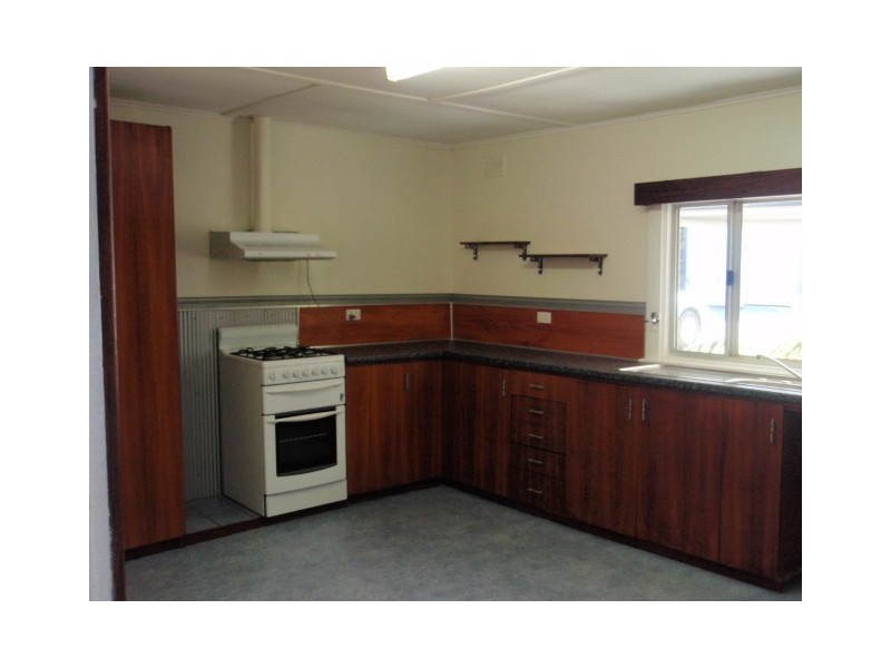 5 Eaton Avenue, Mount Barker WA 6324