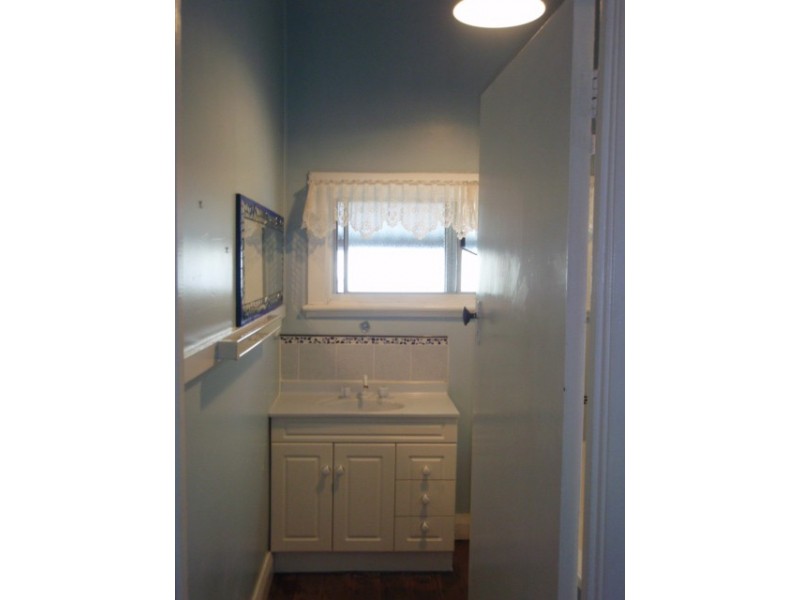 5 Eaton Avenue, Mount Barker WA 6324