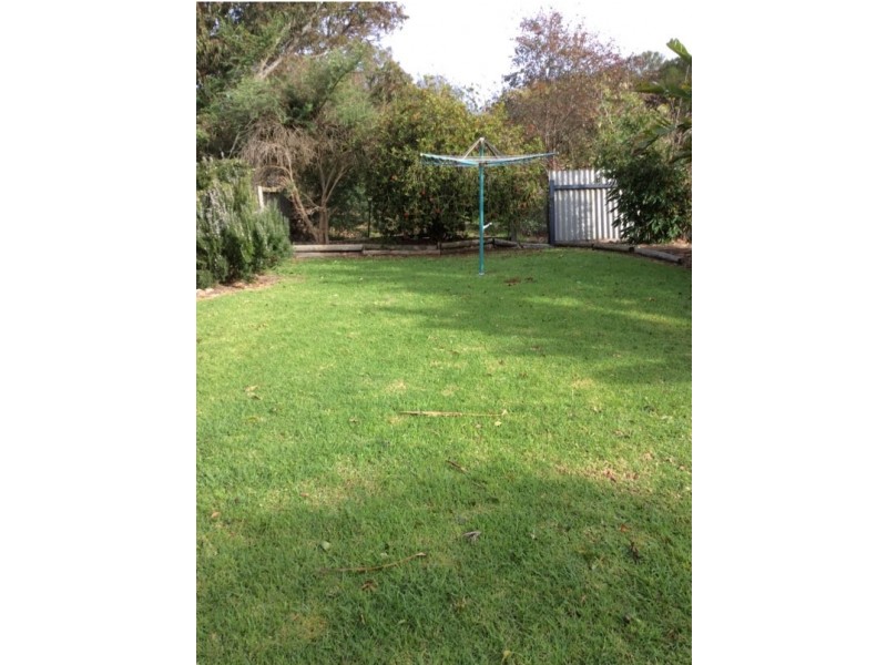 5 Eaton Avenue, Mount Barker WA 6324