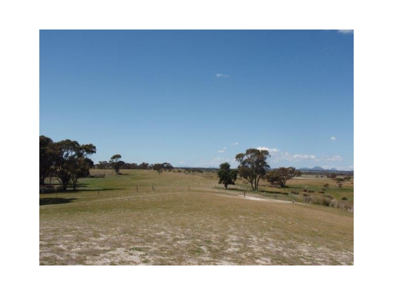 809 Duck Lake Road, Cranbrook WA 6321