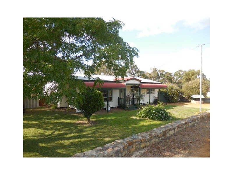 34 Montem Street, Mount Barker WA 6324