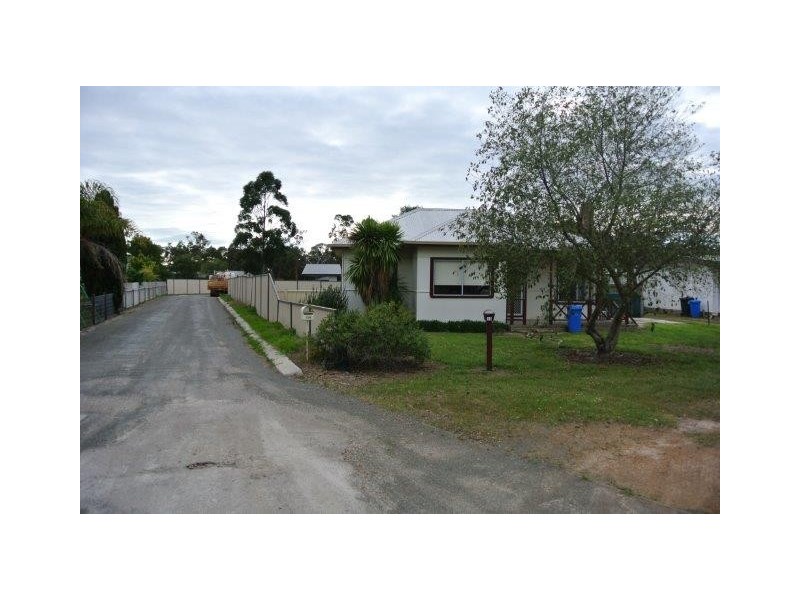 13a Haese Street, Mount Barker WA 6324