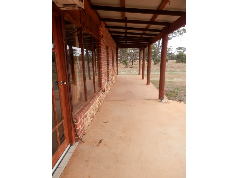 30728 Albany Highway, Kendenup WA 6323