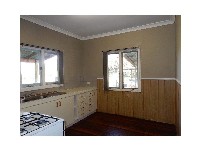 110 Fourth Avenue, Kendenup WA 6323