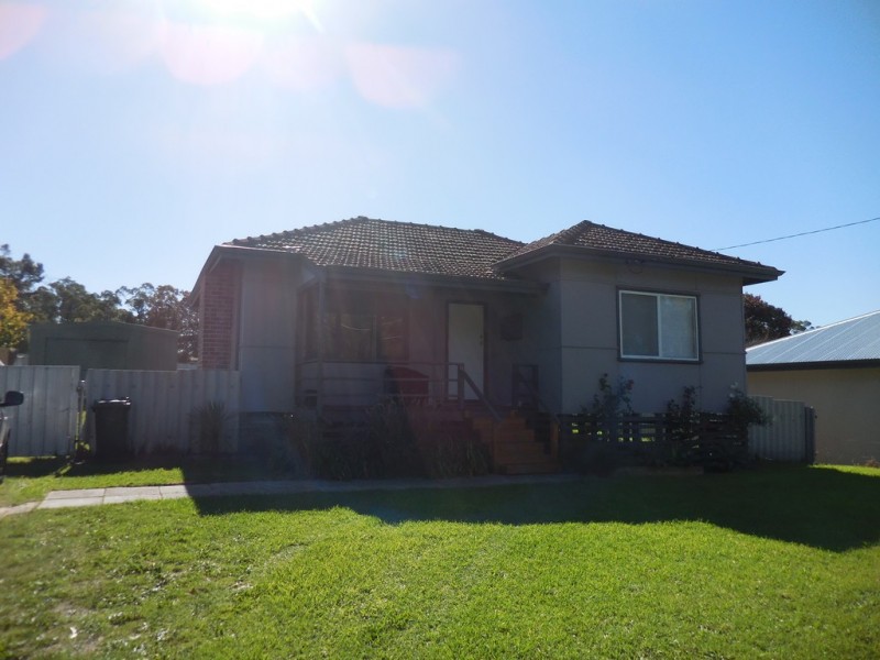 39 Mondurup Street, Mount Barker WA 6324