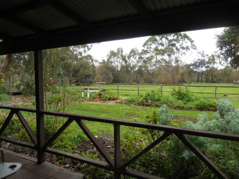 22 Knights Road, Robinson WA 6330