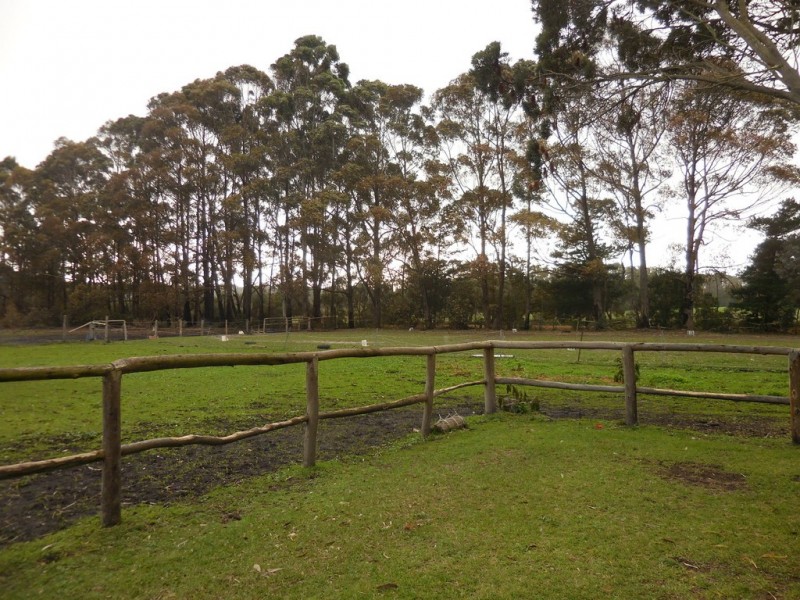 22 Knights Road, Robinson WA 6330