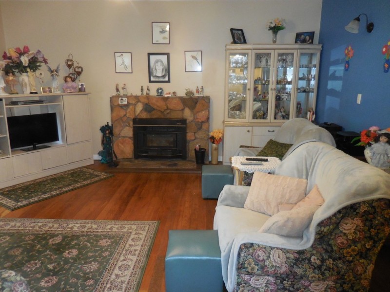 35 Deane Street, Mount Barker WA 6324