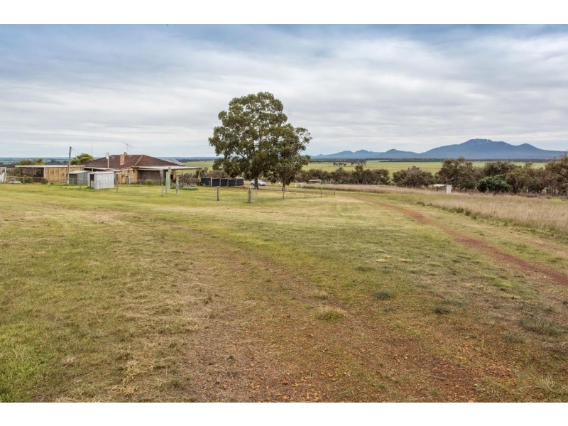 2051 Woogenellup North, Mount Barker WA 6324