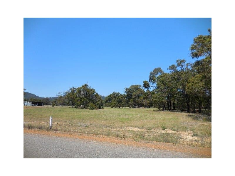 Lot 802 Stoney Creek Road, Porongurup WA 6324