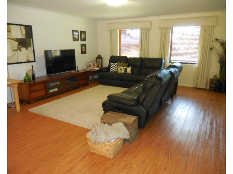 14 Henton Peak Heights, Mount Barker WA 6324