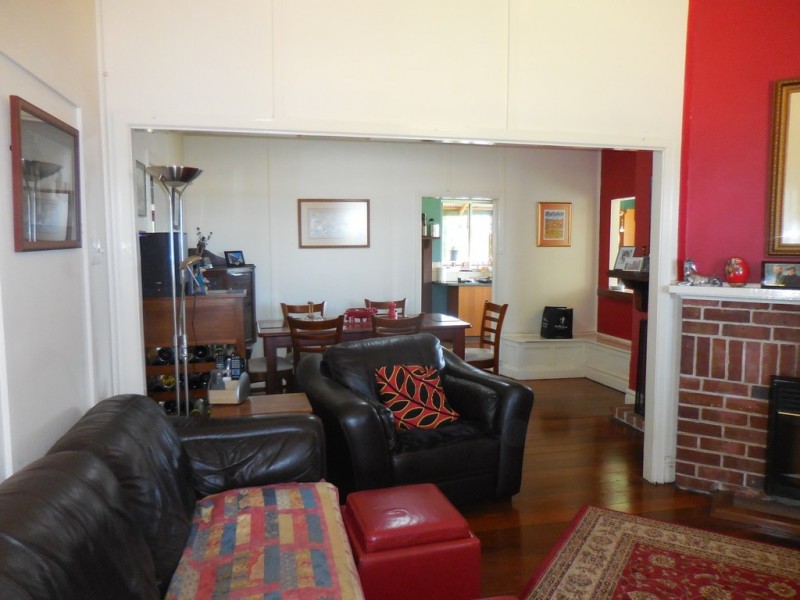 182 Boyup Road, Forest Hill WA 6324