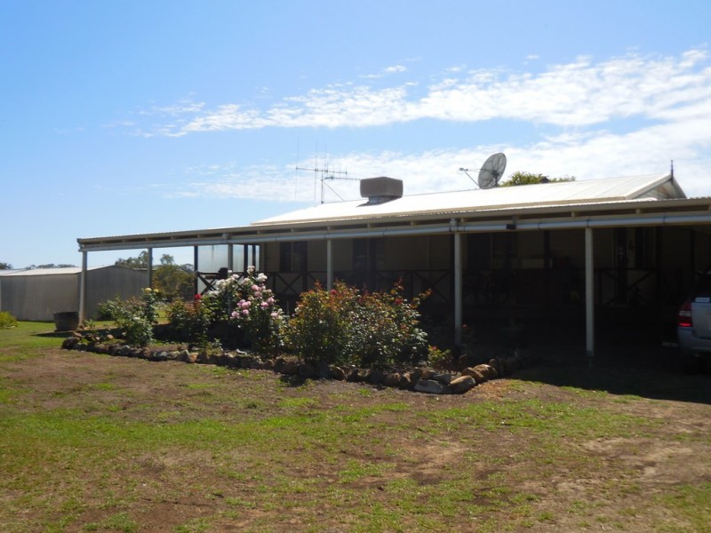 182 Boyup Road, Forest Hill WA 6324