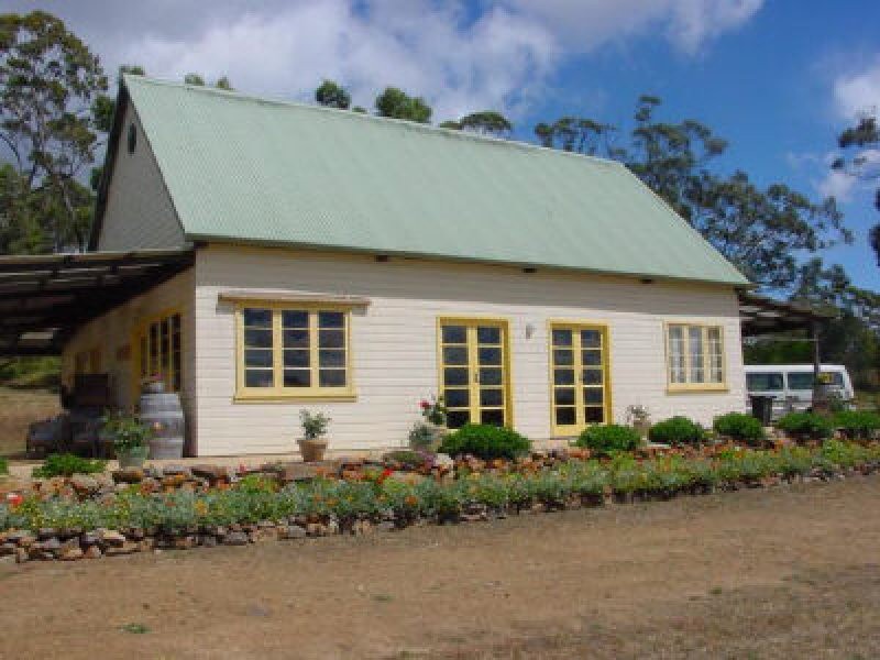 1 Moorialup Road, Porongurup WA 6324