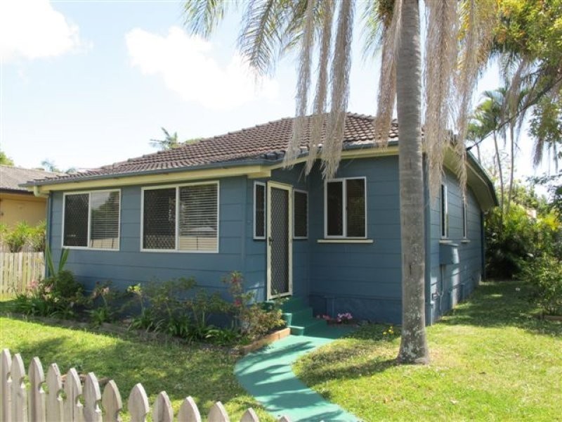 24 Gerald Ave, Clontarf QLD 4019