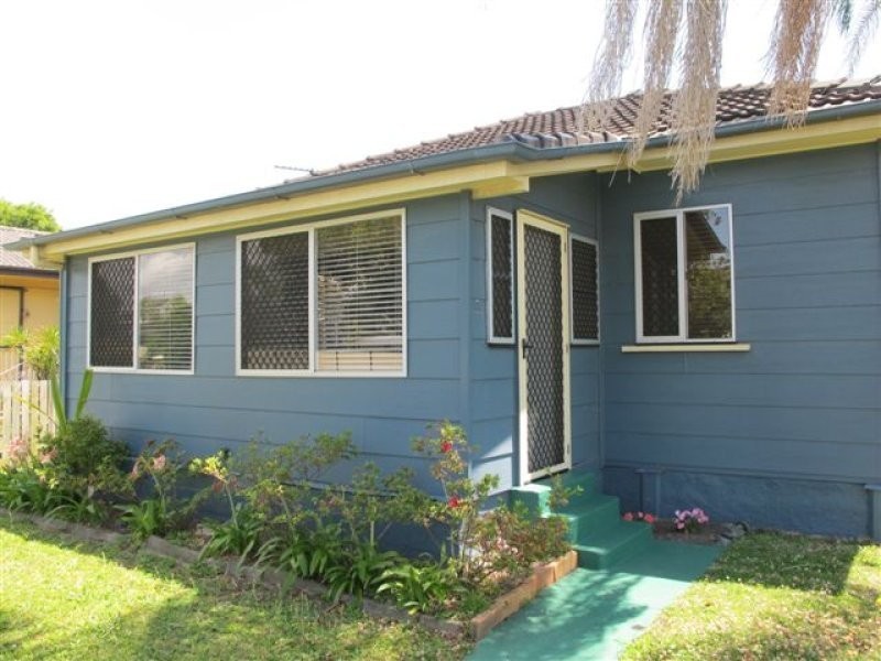 24 Gerald Ave, Clontarf QLD 4019