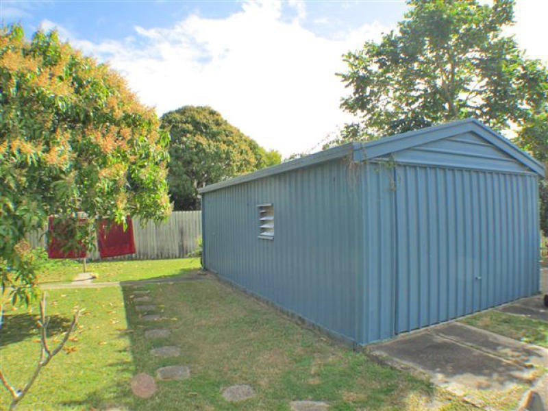 24 Gerald Ave, Clontarf QLD 4019