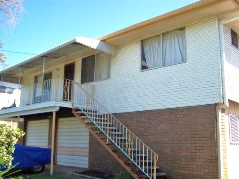 11 Duke St, Clontarf QLD 4019