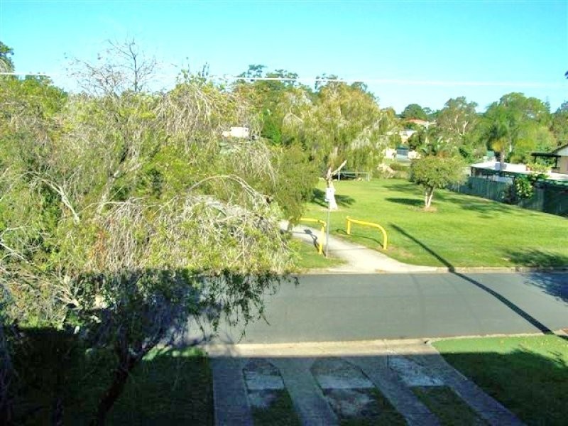 11 Duke St, Clontarf QLD 4019