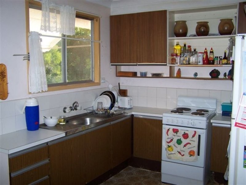 11 Duke St, Clontarf QLD 4019