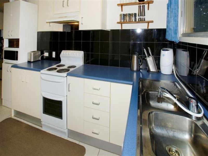 2B Woodcock Street, Scarborough QLD 4020