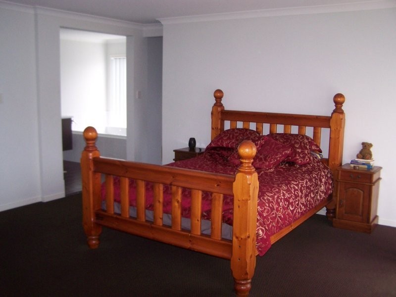 78 Oxley Ave, Woody Point QLD 4019