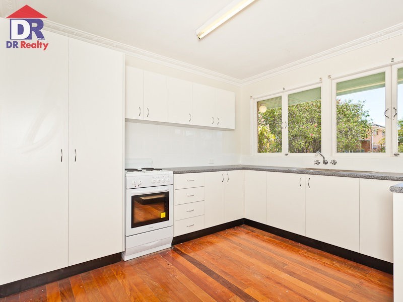 12 Rotary Crescent, Redcliffe QLD 4020