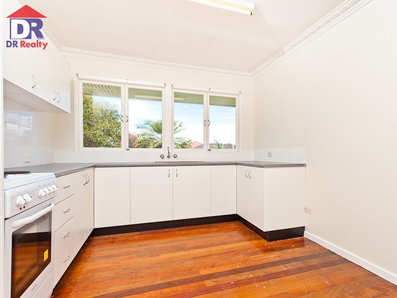 12 Rotary Crescent, Redcliffe QLD 4020