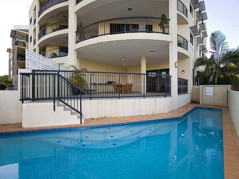 16/3 Rock St, Scarborough QLD 4020
