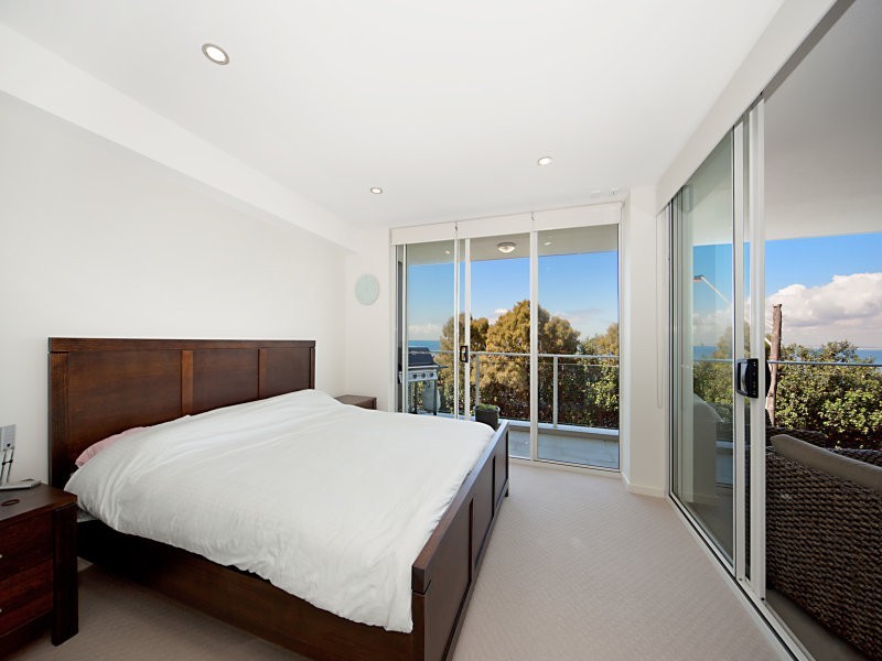 202/87 Marine Pde, Redcliffe QLD 4020