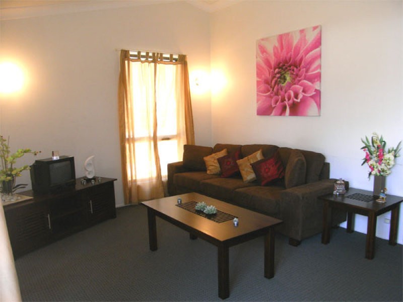 126 Lucas Drive, Lamb Island QLD 4184
