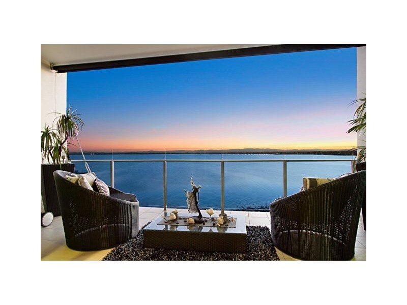 901/6-12 Oxley Av, Woody Point QLD 4019