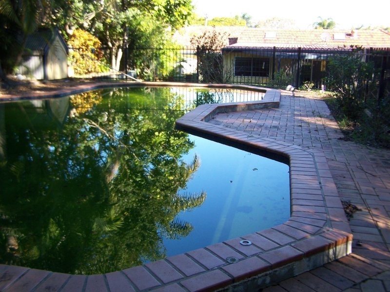 2 Brennan Road, Scarborough QLD 4020